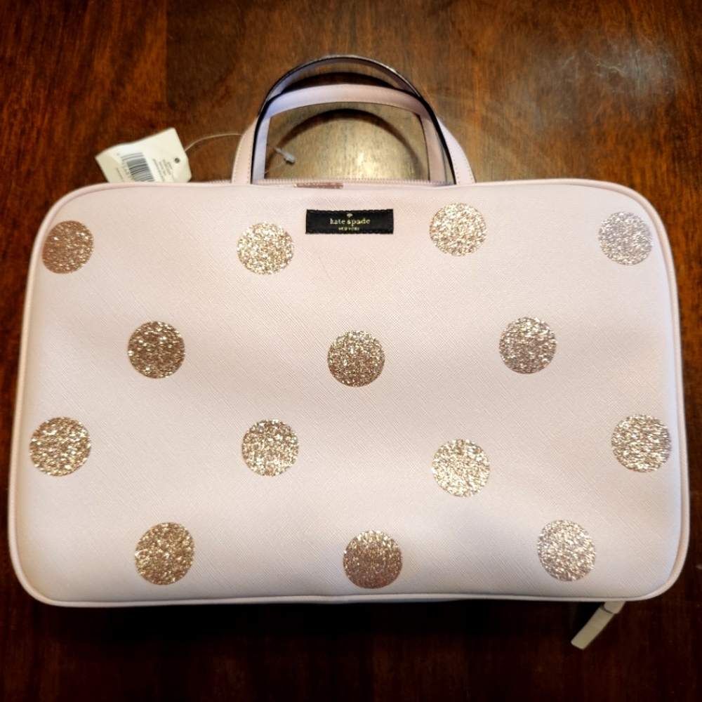 Kate Spade New York cosmetic bag